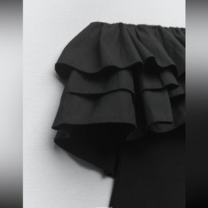 ⚫️STRAPLESS RUFFLED BODYSUIT ⚫️